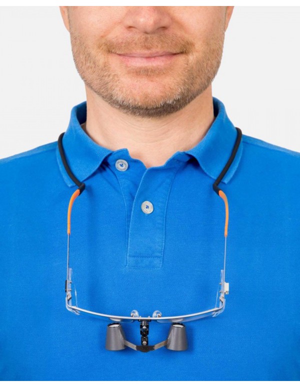 Fita ajustável ao pescoço  para lupas da Optergo.