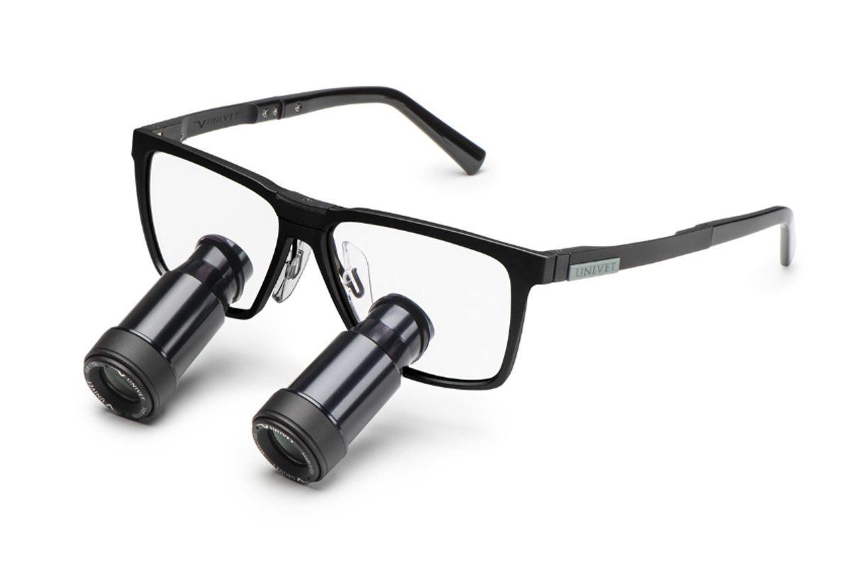 Univet ONE - Black Edition - Prismatic