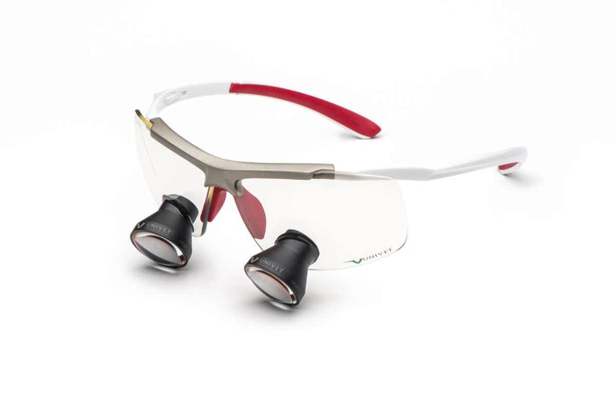 Univet TECHNE - White Red - Galilean